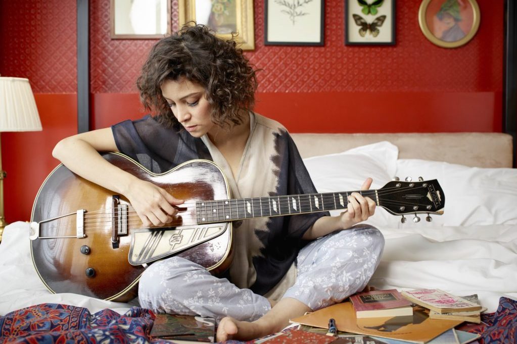 INTERVIEW - Singer-Songwriter Gaby Moreno on "Alegoria" and the Vanguard V13